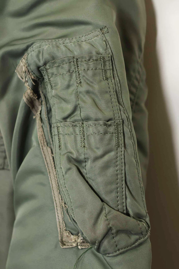 1950年代　アメリカ空軍　B-15D　リブ改造　フライトジャケット　サイズ 42　高高度用　中古品