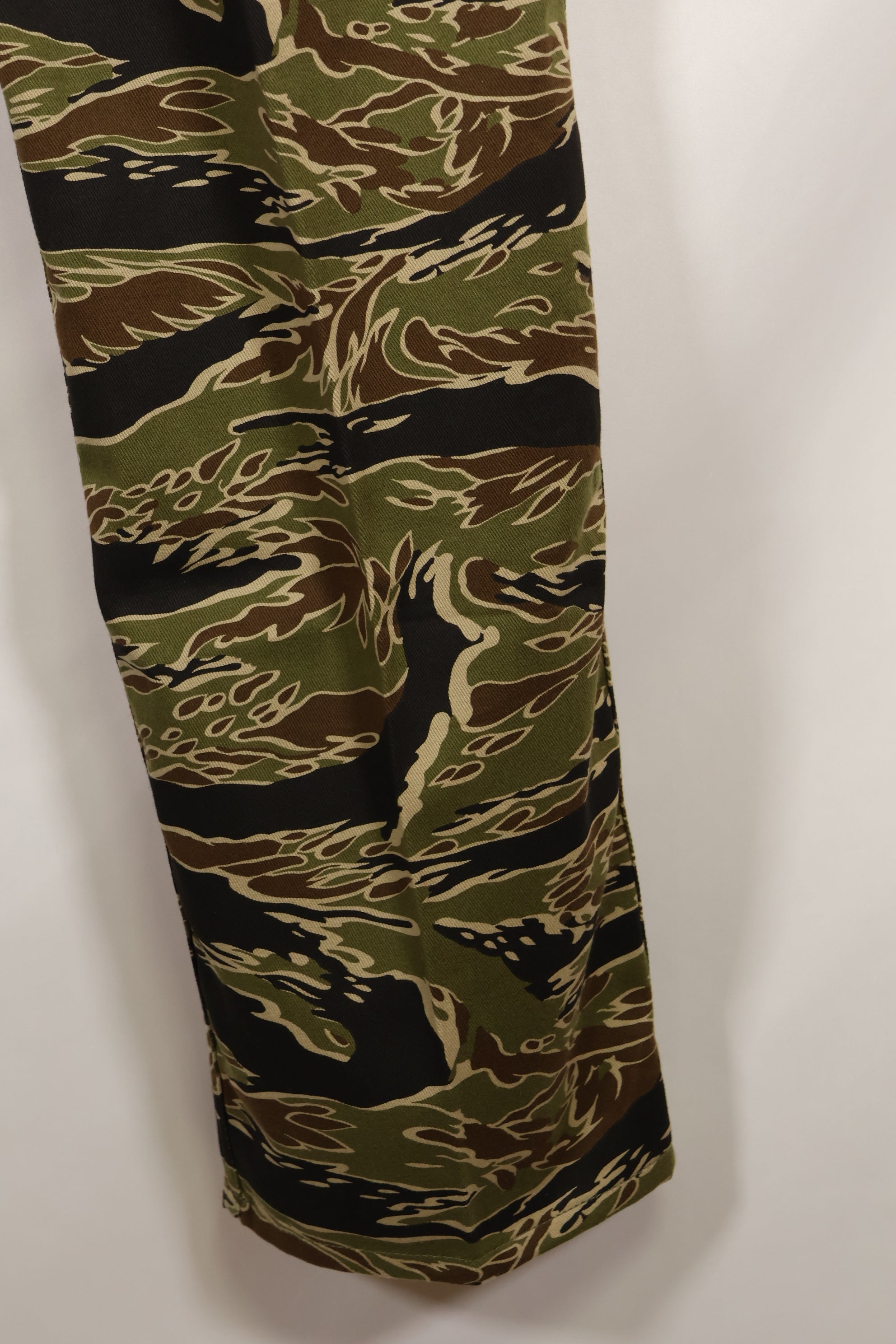 2024年　US-M MILITARIA 1911 Early Gold Tiger パンツ　精密復刻品　USカット　中古品