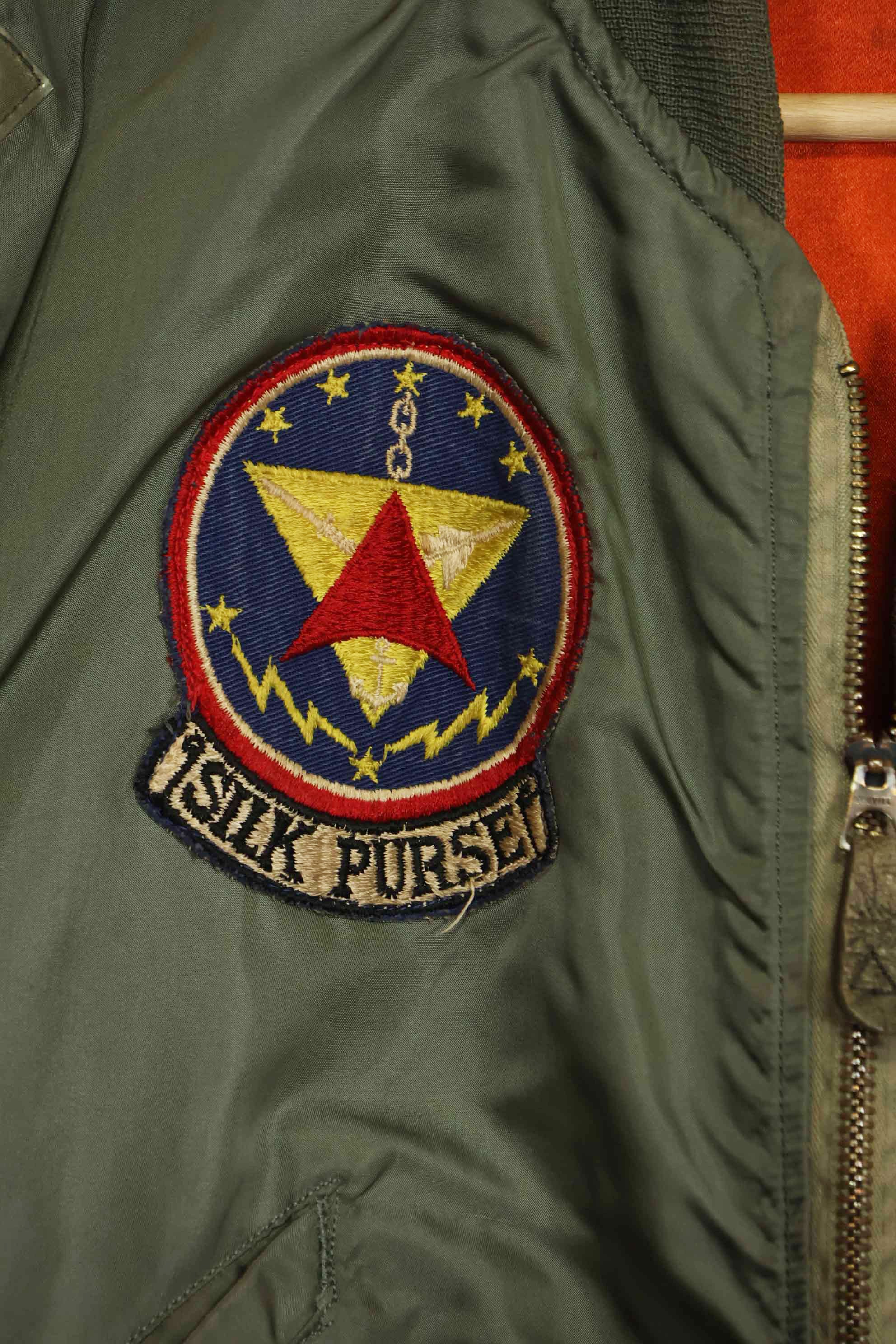 1969年契約　アメリカ空軍　L2-B　ライトゾーン　フライトジャケット　パッチ・階級章付　中古品