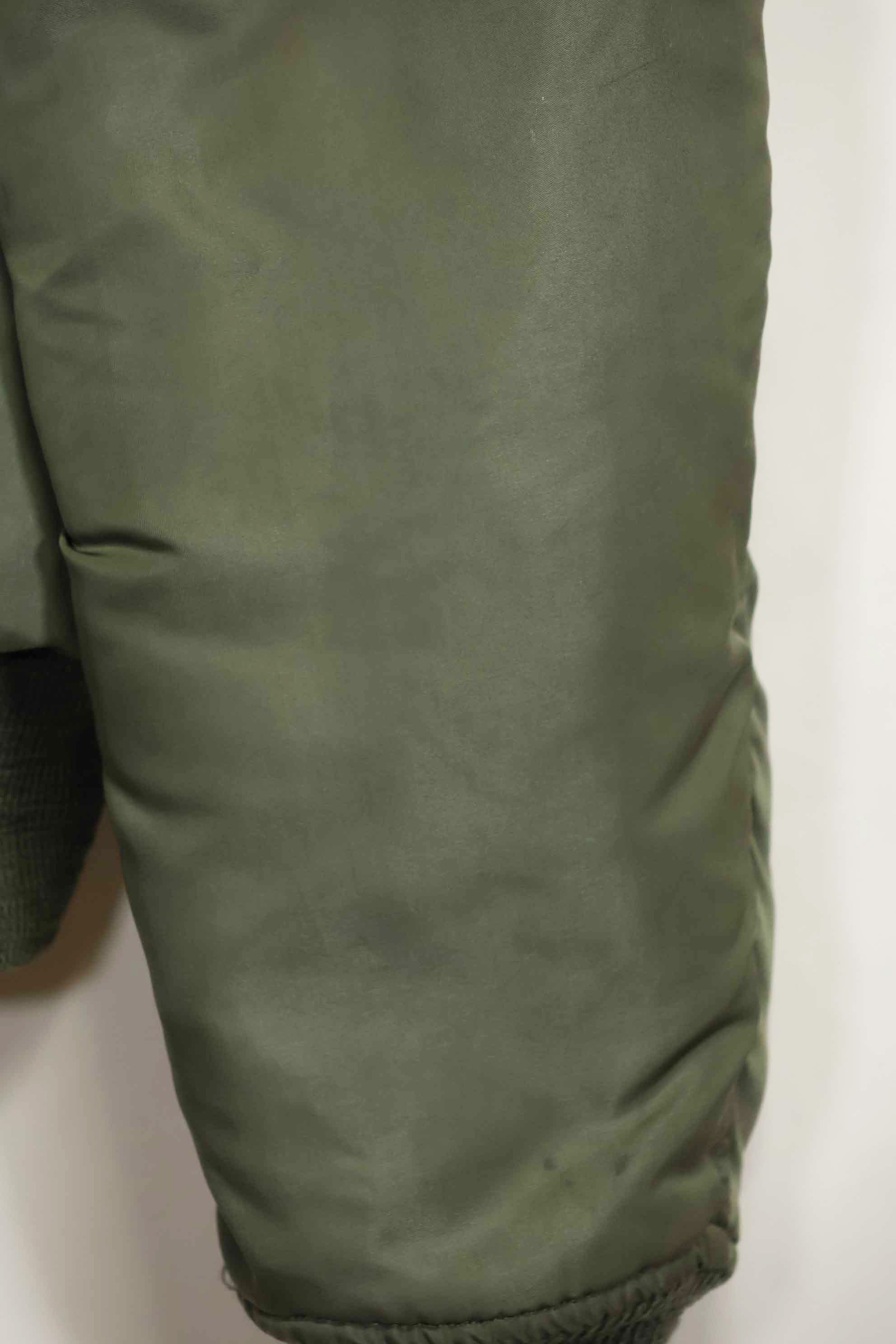 1969年契約　アメリカ空軍　L2-B　ライトゾーン　フライトジャケット　パッチ・階級章付　中古品