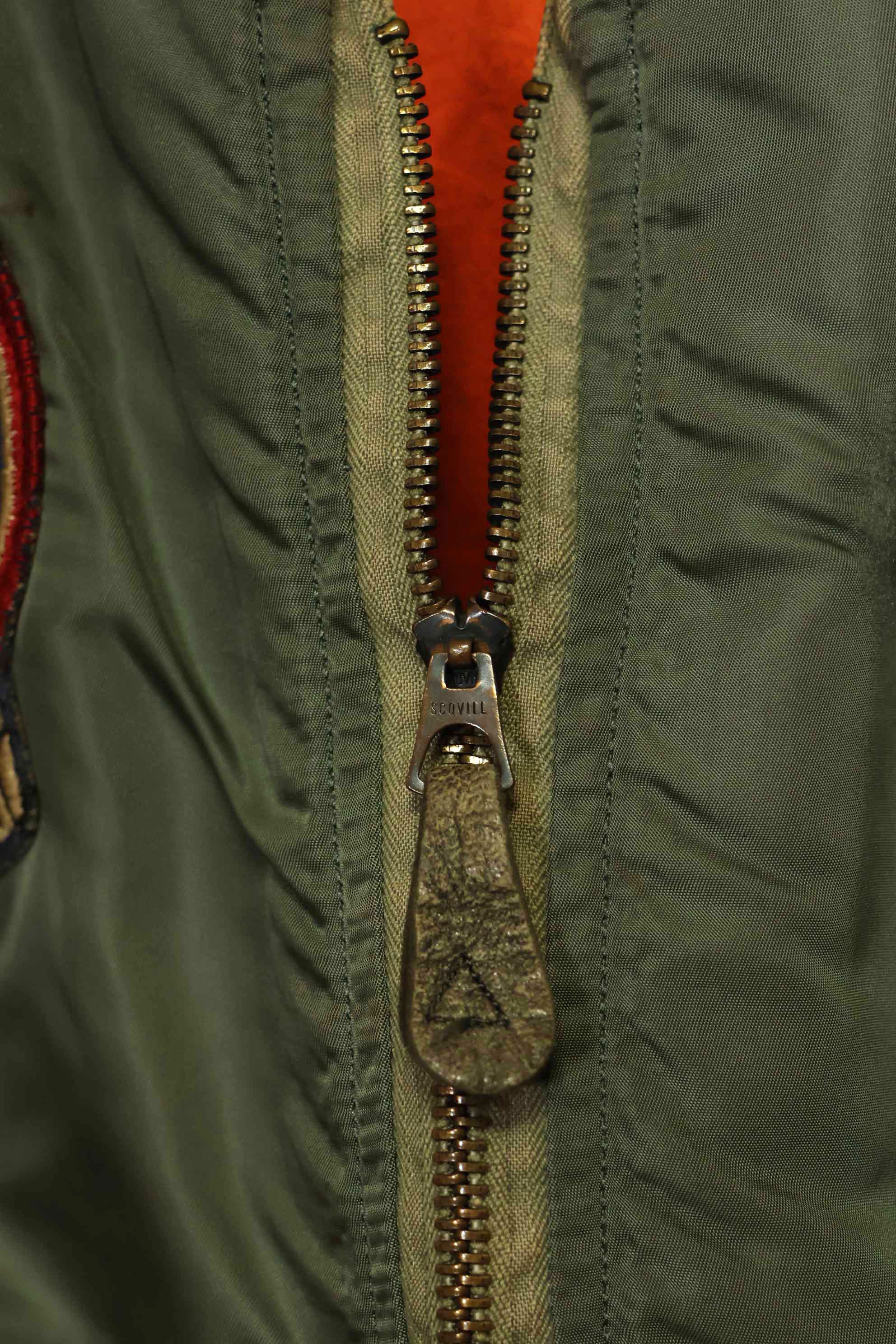 1969年契約　アメリカ空軍　L2-B　ライトゾーン　フライトジャケット　パッチ・階級章付　中古品