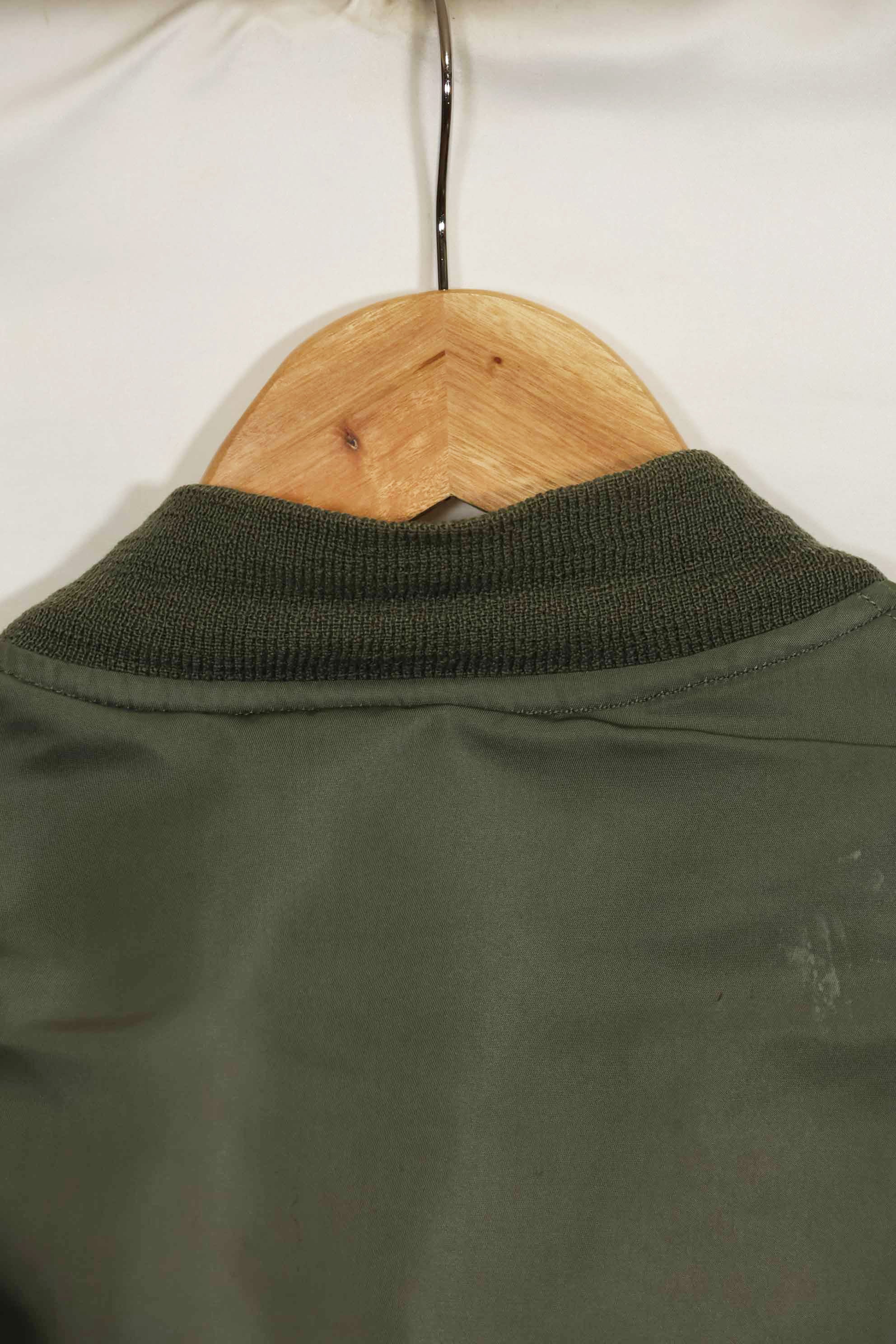 1969年契約　アメリカ空軍　L2-B　ライトゾーン　フライトジャケット　パッチ・階級章付　中古品