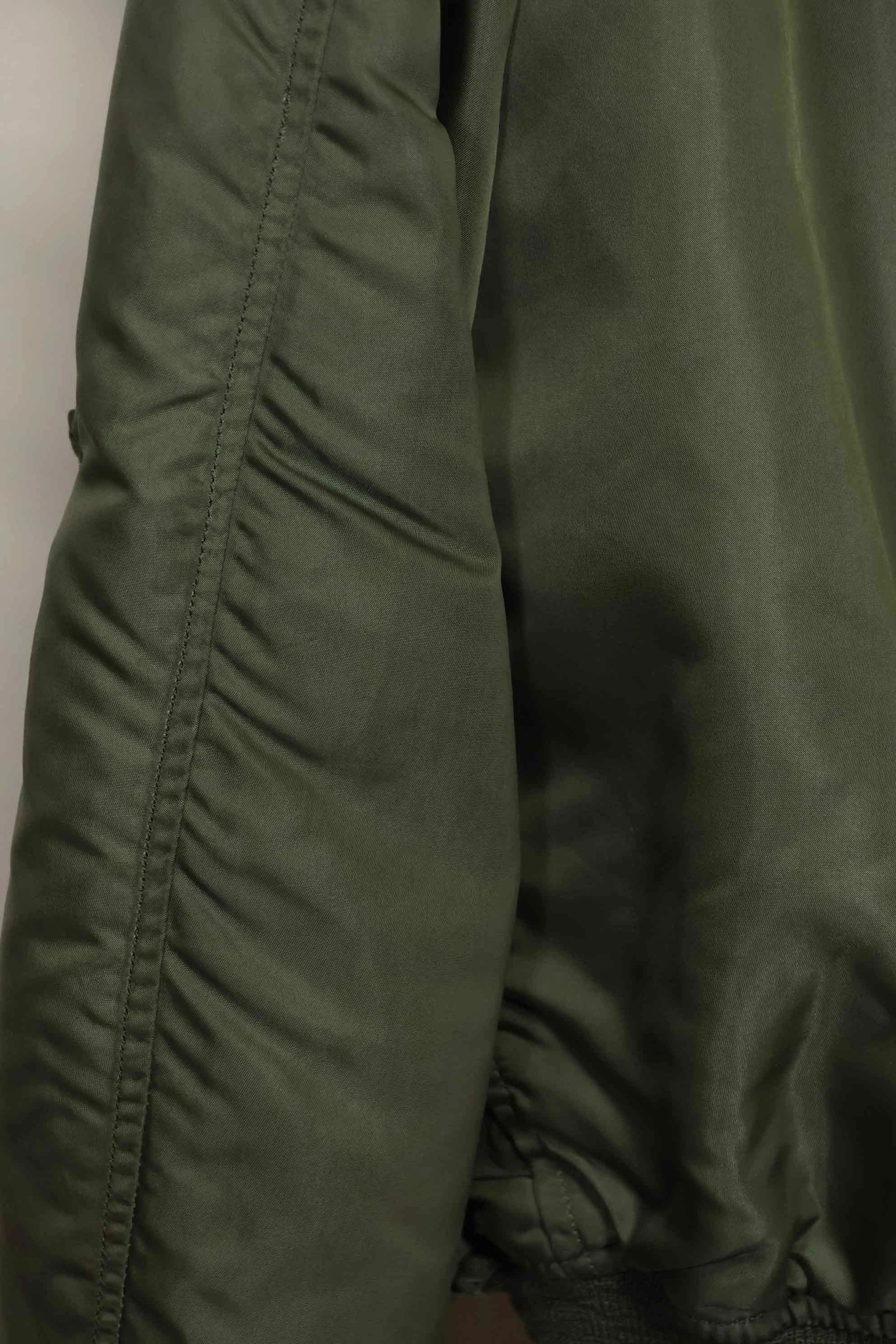 1969年契約　アメリカ空軍　L2-B　ライトゾーン　フライトジャケット　パッチ・階級章付　中古品