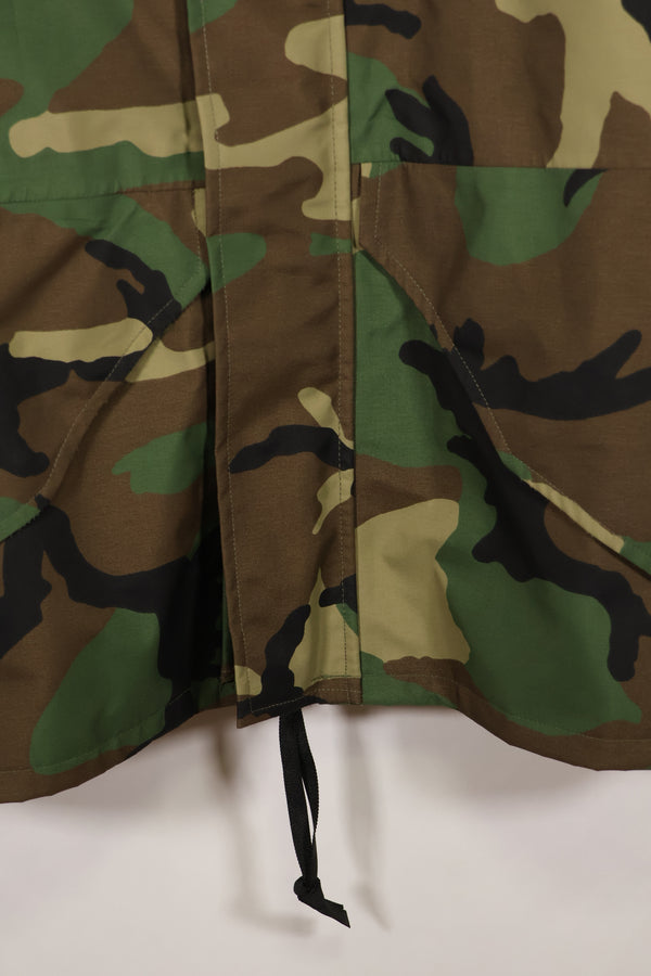 2004年会計　X-S-S　アメリカ軍　ウッドランド迷彩　ECWCS　Gen1 ゴアテックス　後期型　中古品