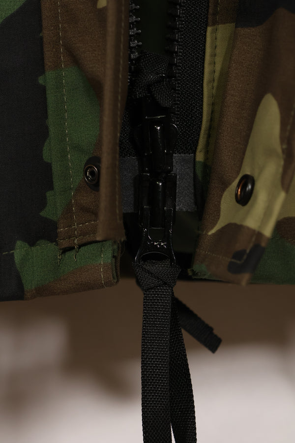 2004年会計　X-S-S　アメリカ軍　ウッドランド迷彩　ECWCS　Gen1 ゴアテックス　後期型　中古品