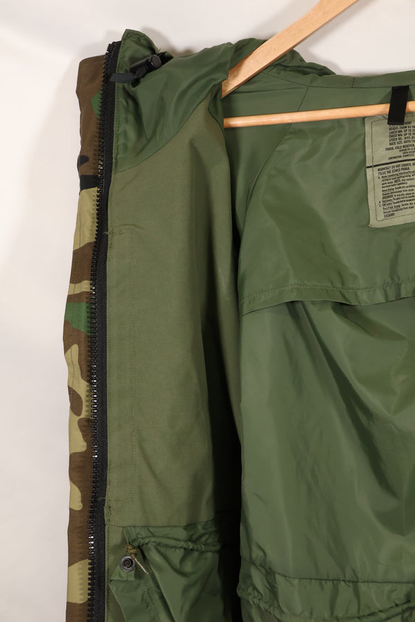 2004年会計　X-S-S　アメリカ軍　ウッドランド迷彩　ECWCS　Gen1 ゴアテックス　後期型　中古品