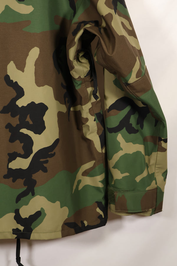 2004年会計　X-S-S　アメリカ軍　ウッドランド迷彩　ECWCS　Gen1 ゴアテックス　後期型　中古品