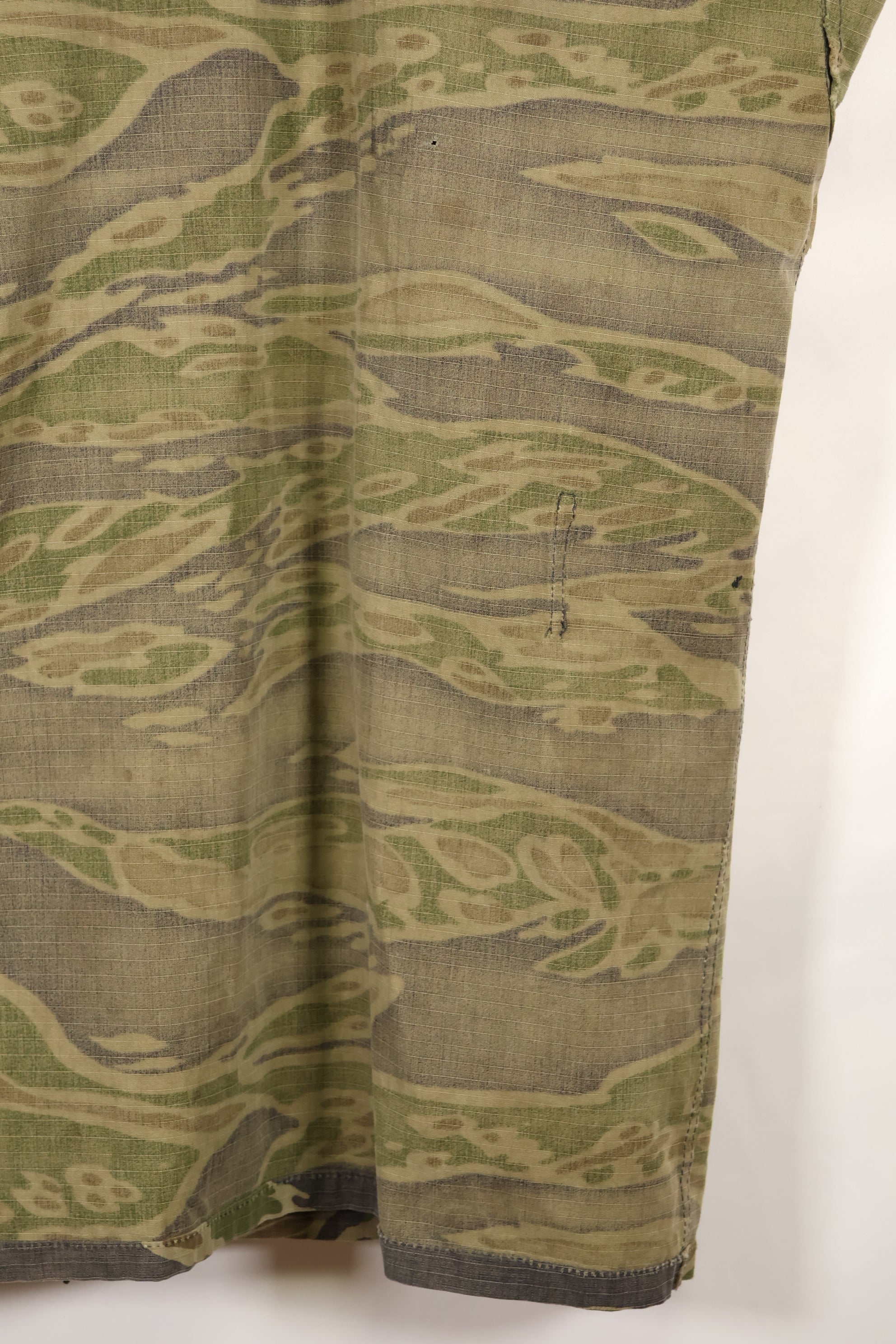 1970年代　南ベトナム海兵隊　タイガーストライプ　シャツ　VNMC 後期 リップストップパターン　中古品　