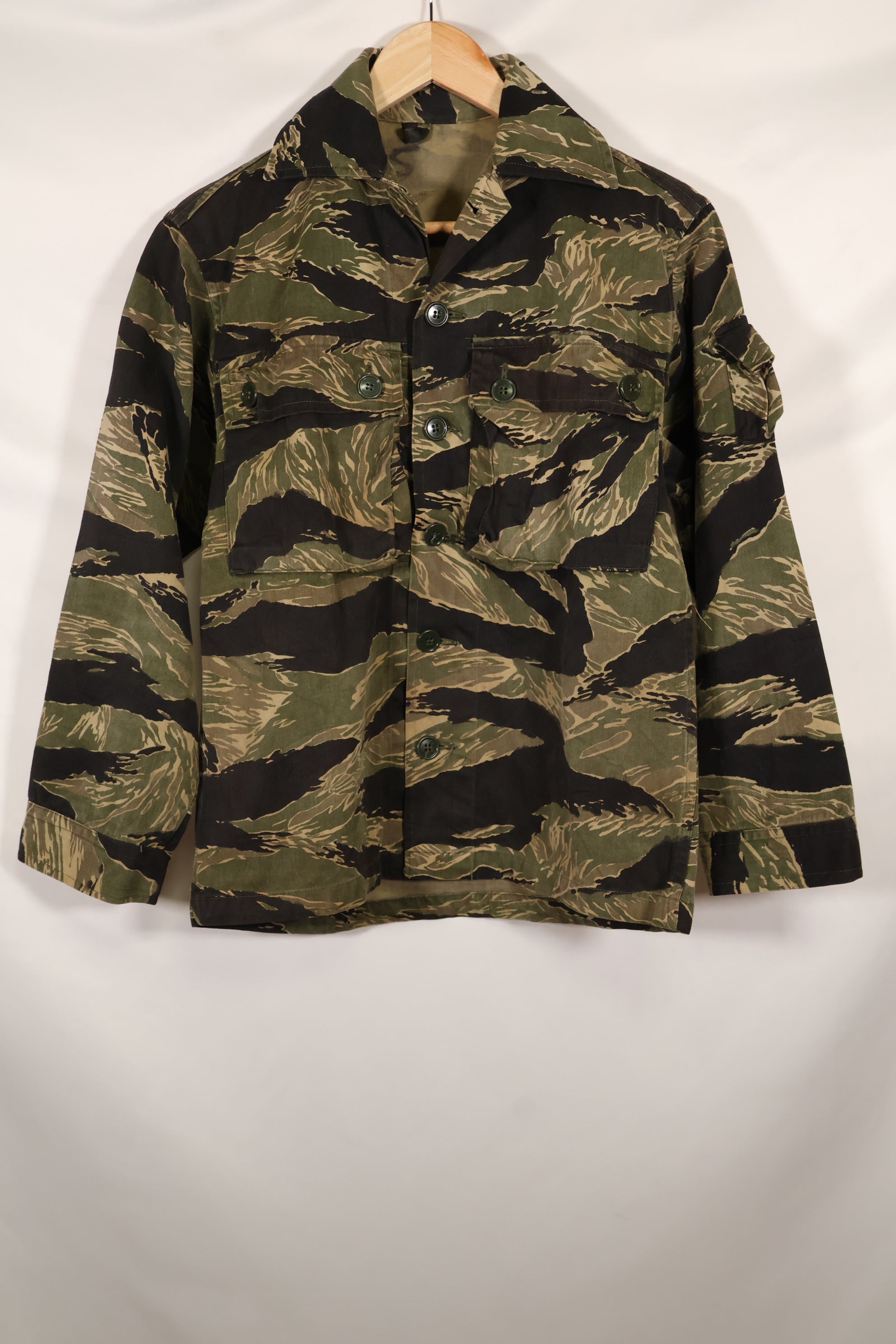 実物　US-S　沖縄タイガー　タイガーストライプ　USカットシャツ　日本本土縫製　中古品