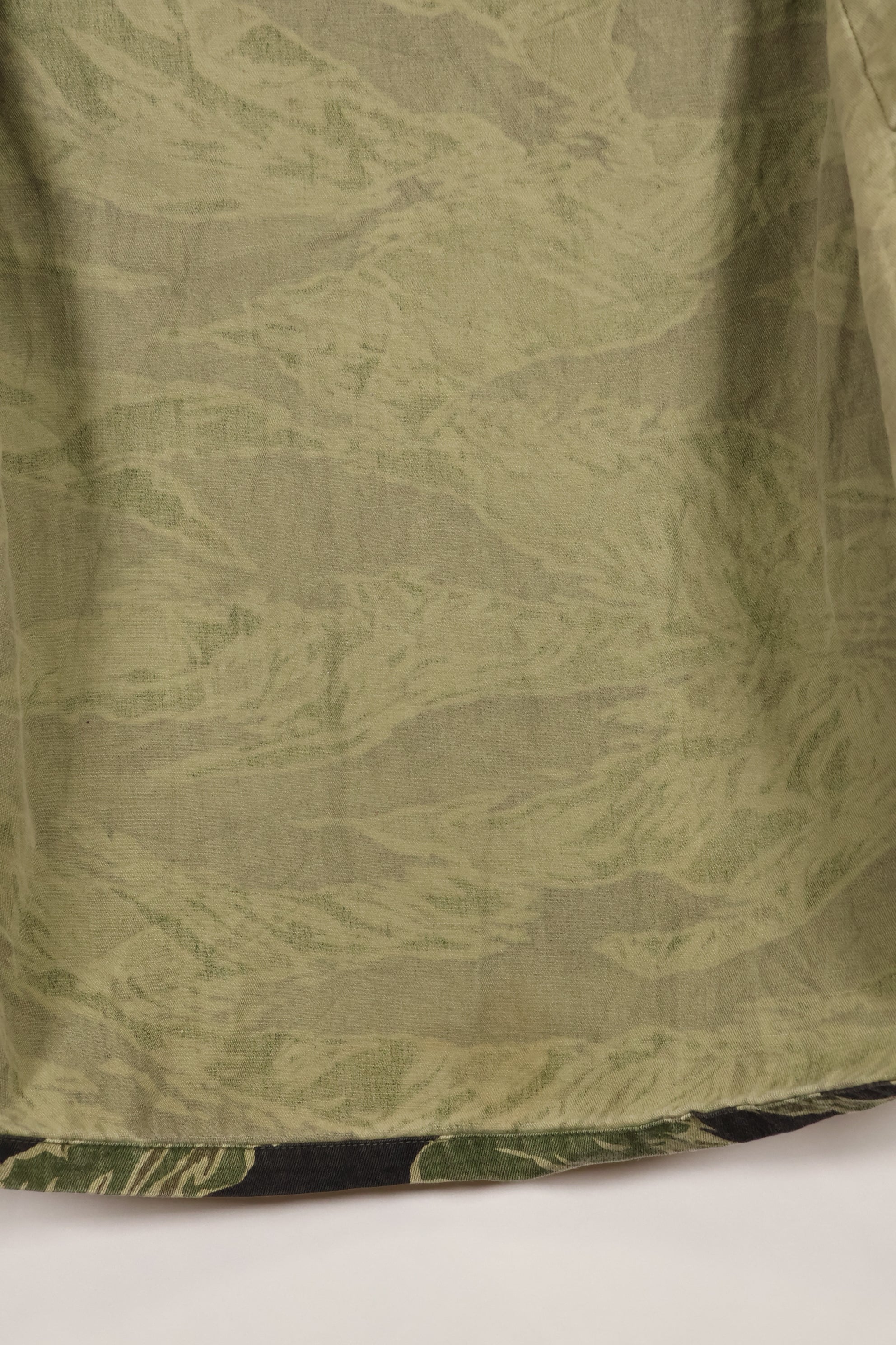 1960年代中頃　USカット　沖縄タイガー　ライムグリーンカラー　タイガーストライプ　シャツ　中古品