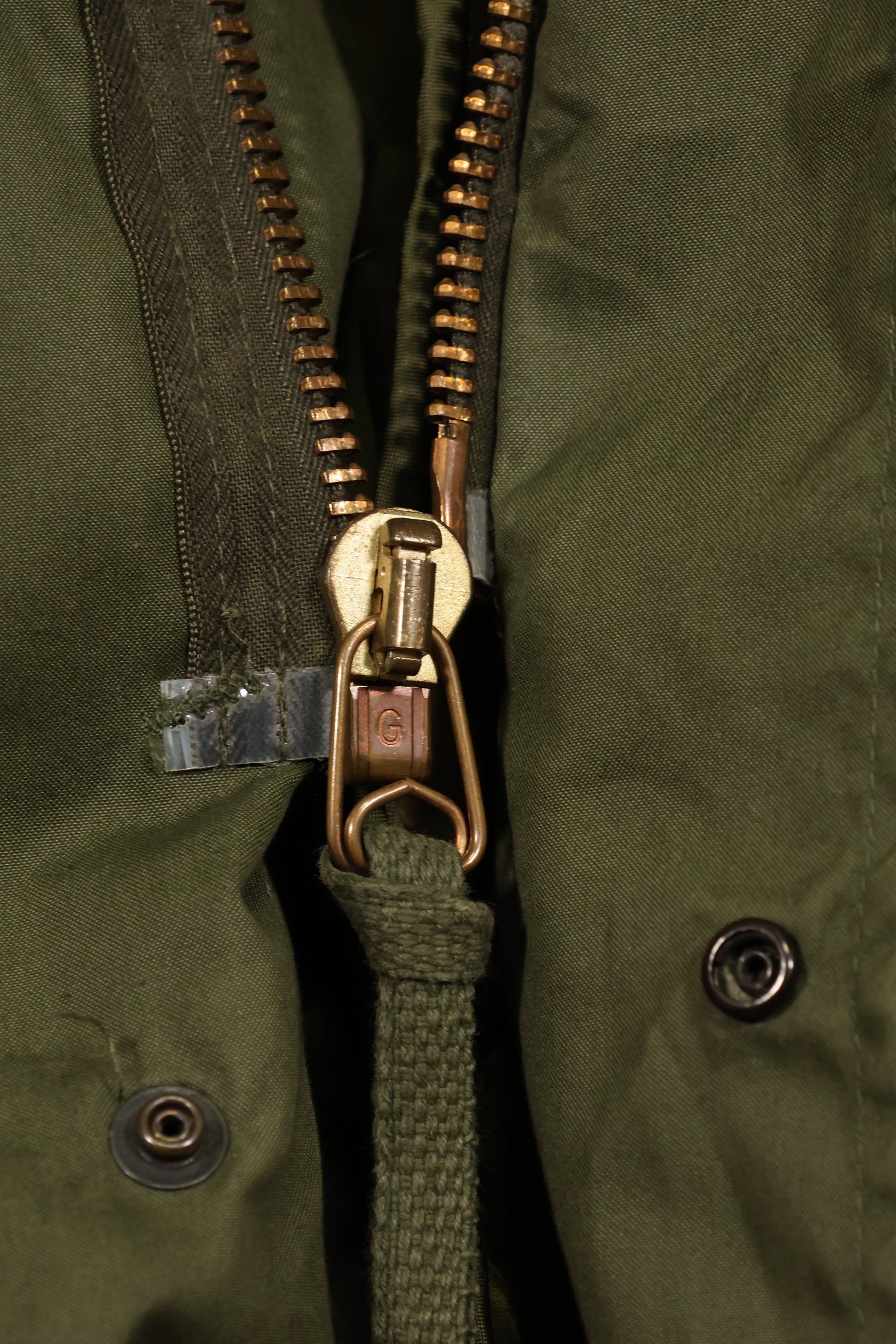 1983年契約　SMALL アメリカ軍　M65 フィールドパーカー　フィッシュテイル　状態良い　中古品