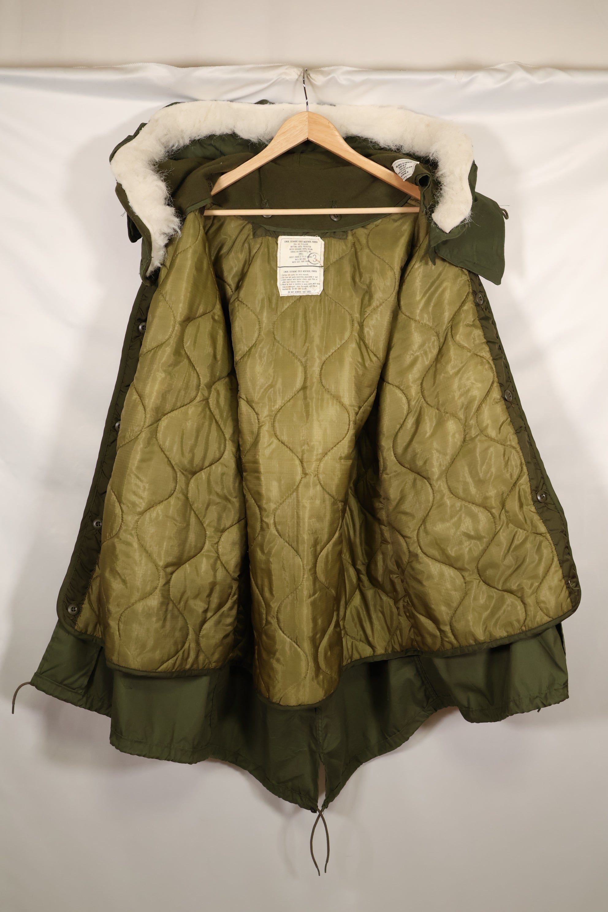 1983年契約　SMALL アメリカ軍　M65 フィールドパーカー　フィッシュテイル　状態良い　中古品