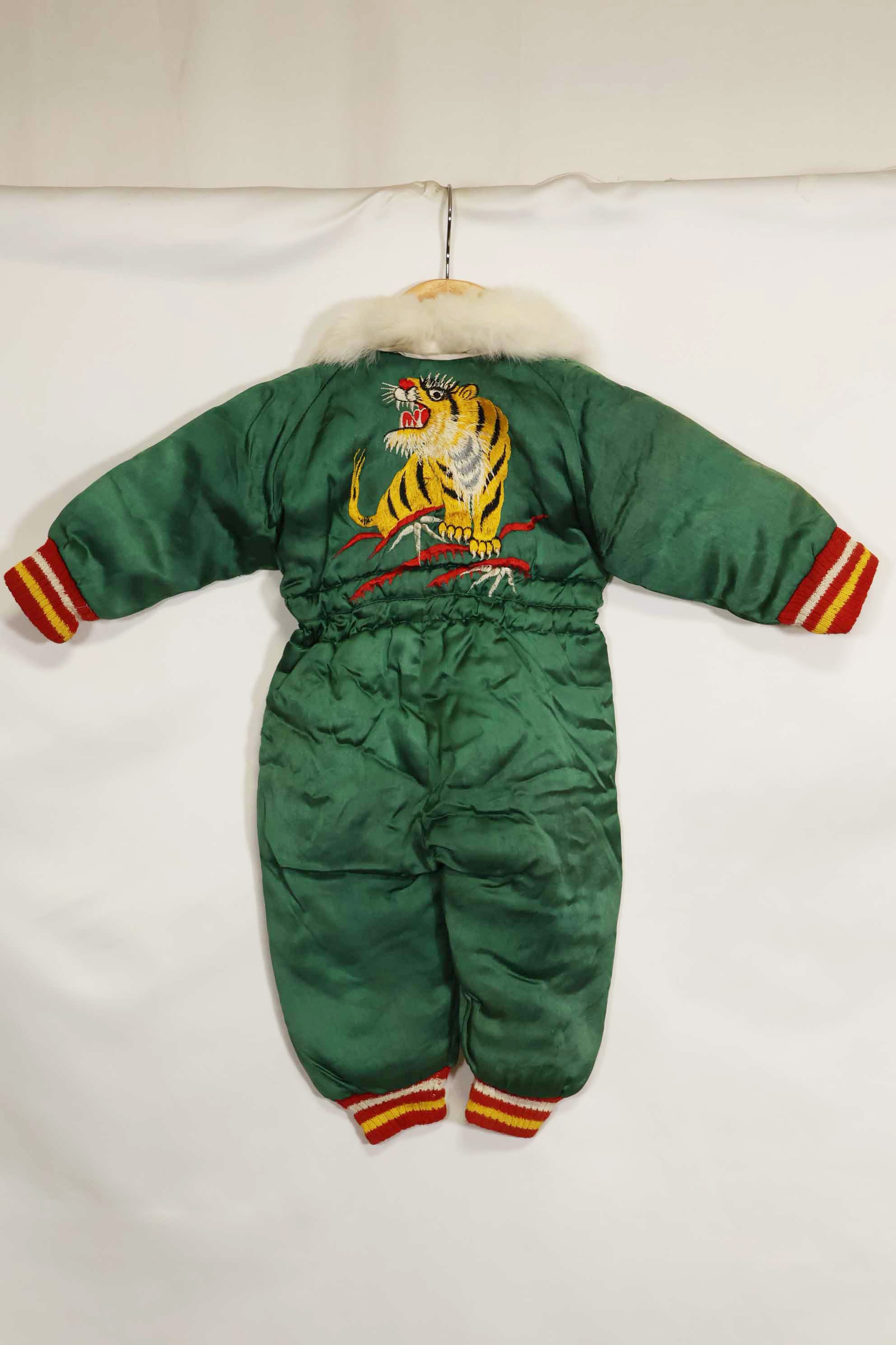 1950年代　日本製　米兵向けお土産品　子供用　フライトスーツ　虎入り　未使用品