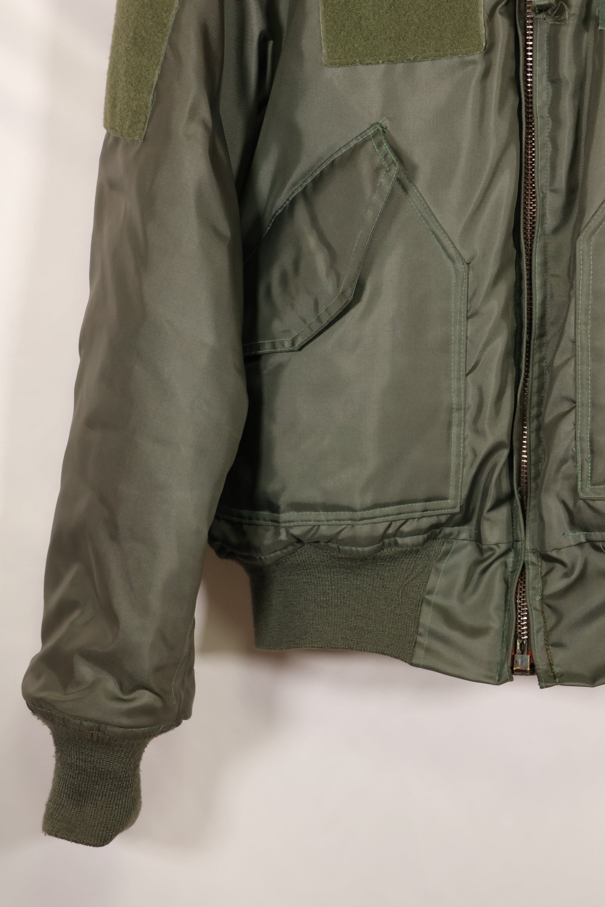 1998年契約　MEDIUM アメリカ海軍　CWU-45P　フライトジャケット　中古品 状態良い