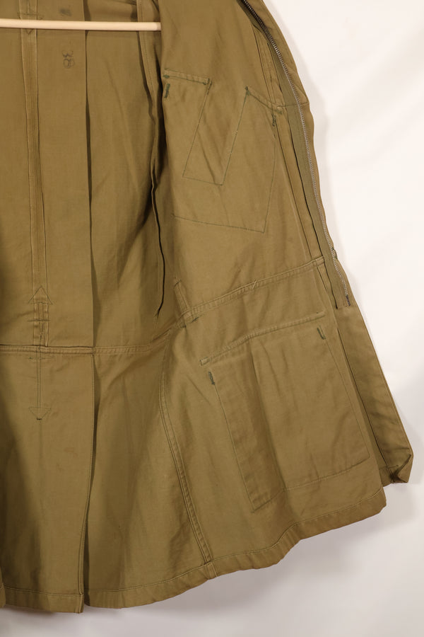 実物　1940年代　サイズ 38 M1942 エアボーン　ジャンプジャケット　汚れ少ない　ベルト欠損　中古品