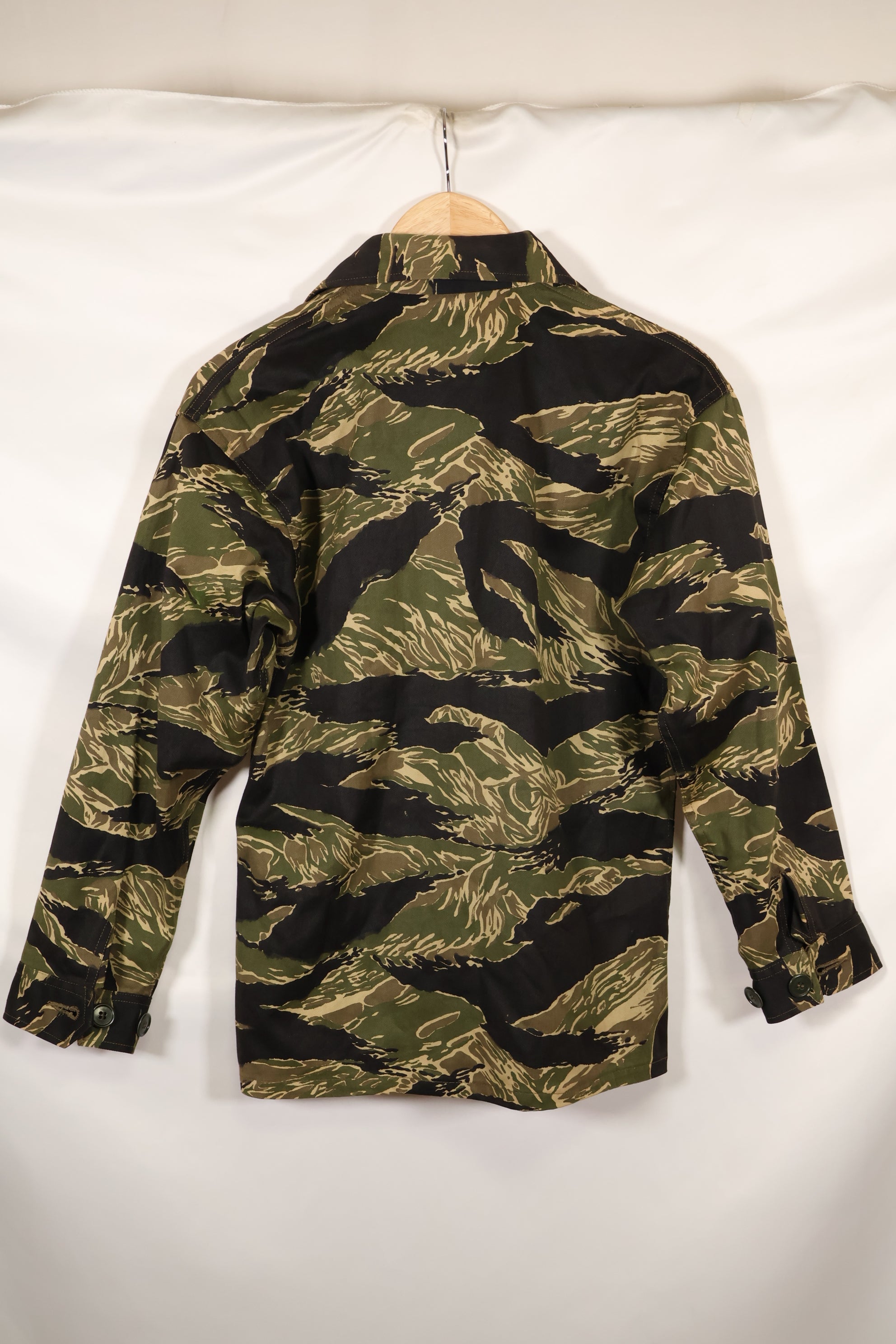 1960年代　デッドストック　A-M　沖縄タイガー　タイガーストライプ　シャツ　Asian Cut