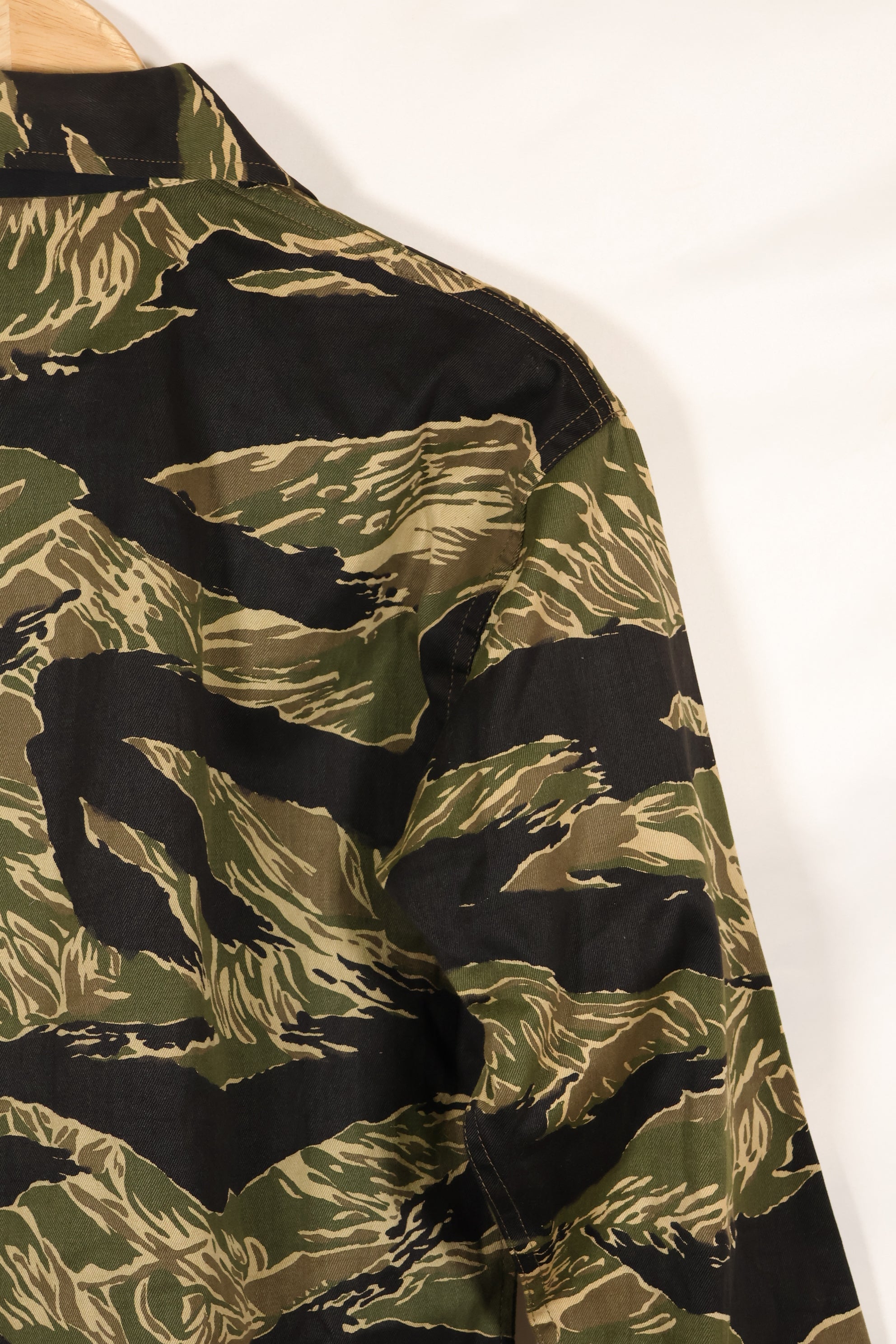 1960年代　デッドストック　A-M　沖縄タイガー　タイガーストライプ　シャツ　Asian Cut