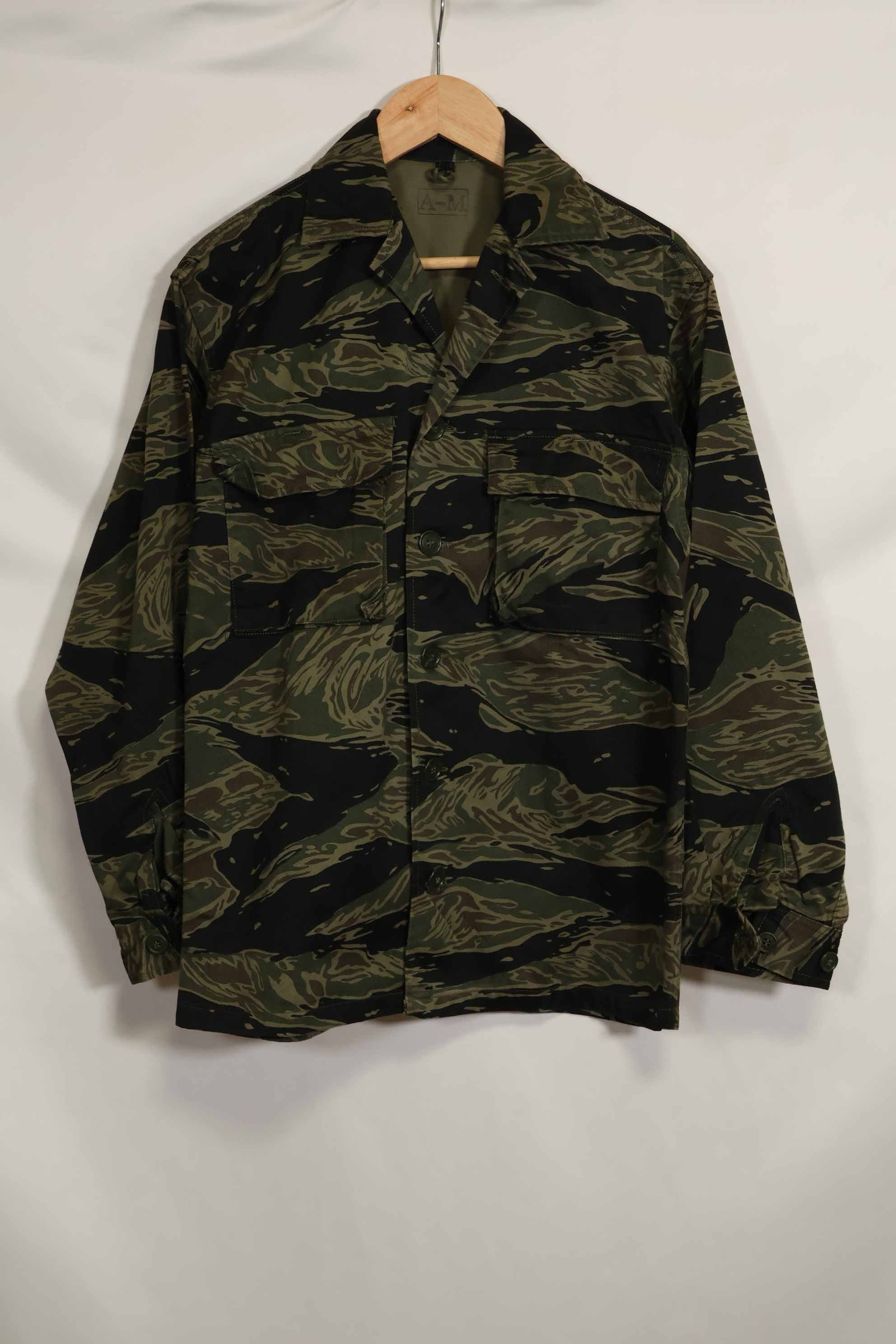 1960年代　シルバータイガー　タイガーストライプシャツ　A-M　状態良い　中古品