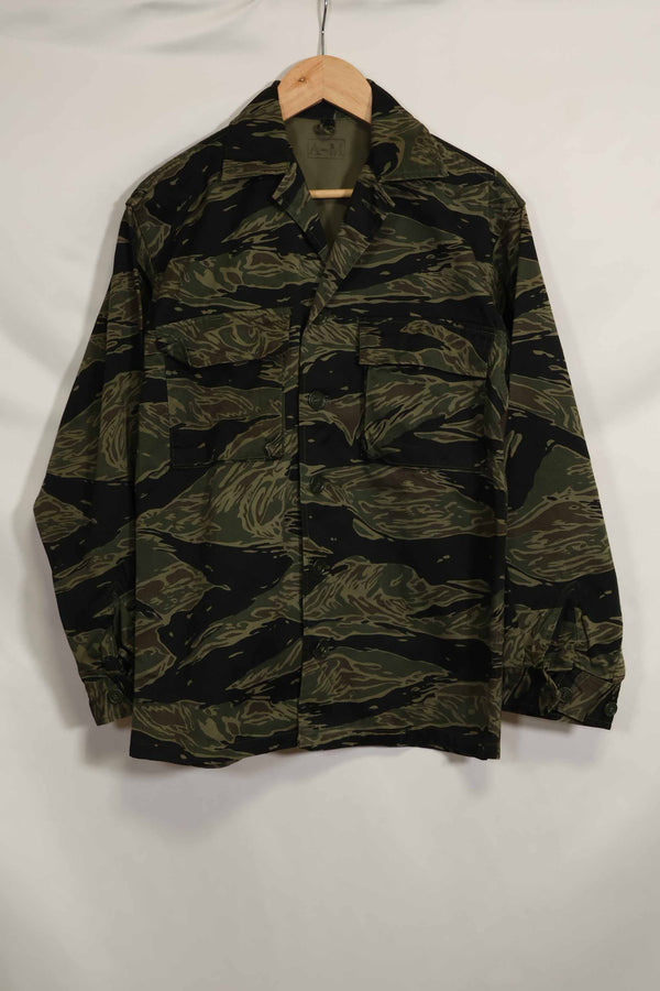 1960年代　シルバータイガー　タイガーストライプシャツ　A-M　状態良い　中古品