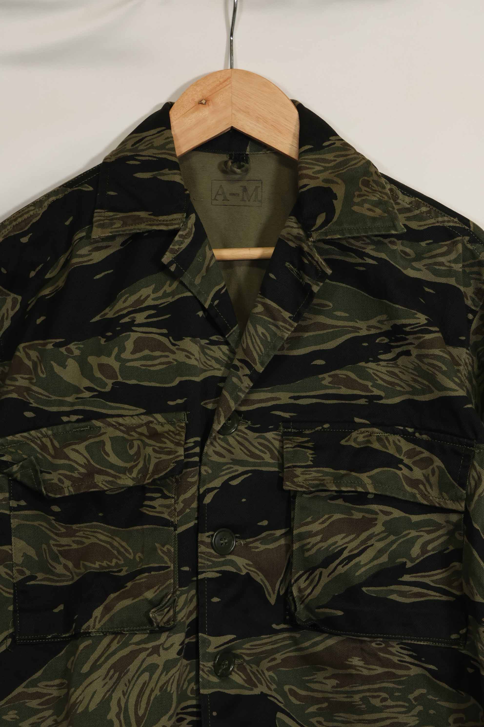 1960年代　シルバータイガー　タイガーストライプシャツ　A-M　状態良い　中古品