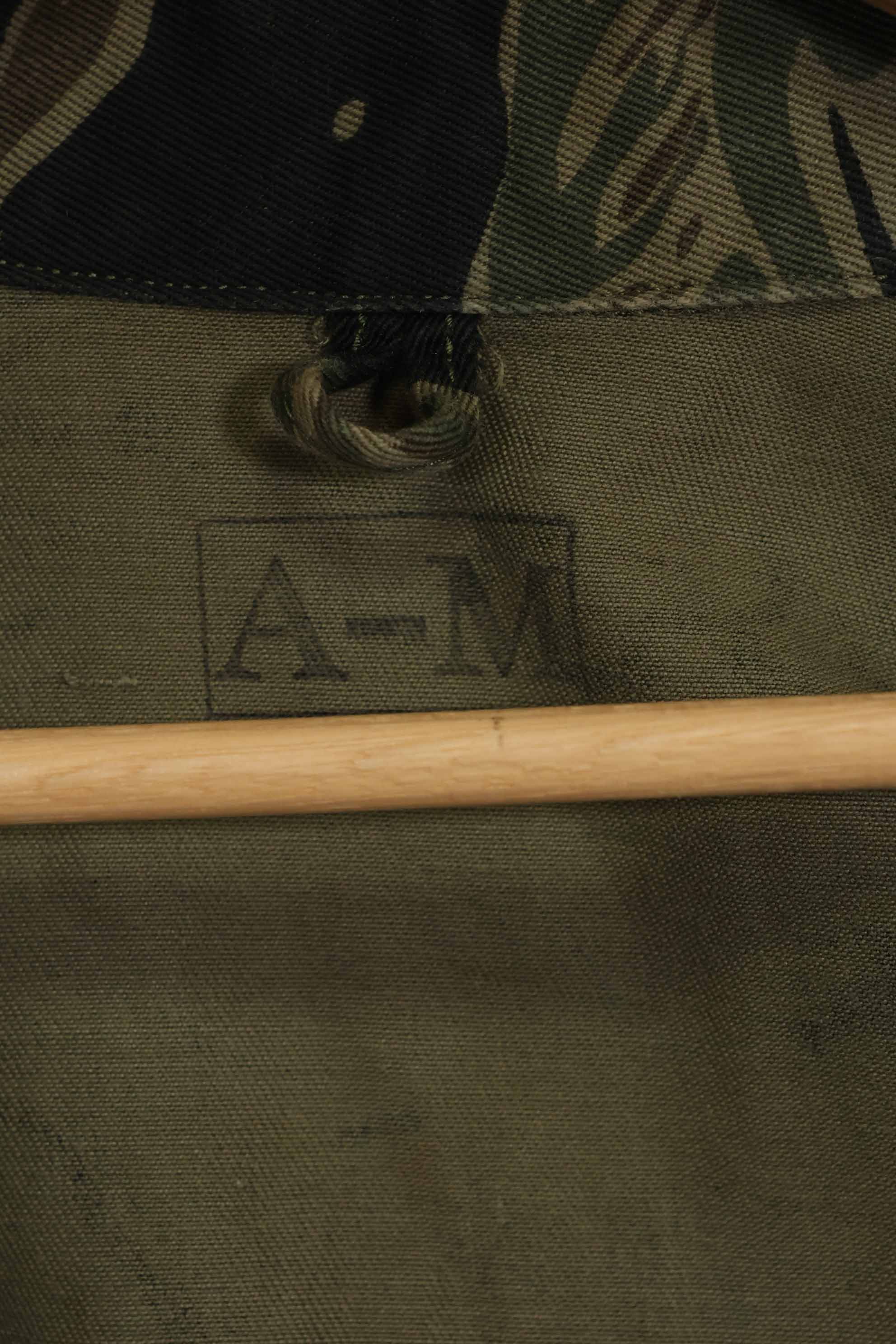 1960年代　シルバータイガー　タイガーストライプシャツ　A-M　状態良い　中古品