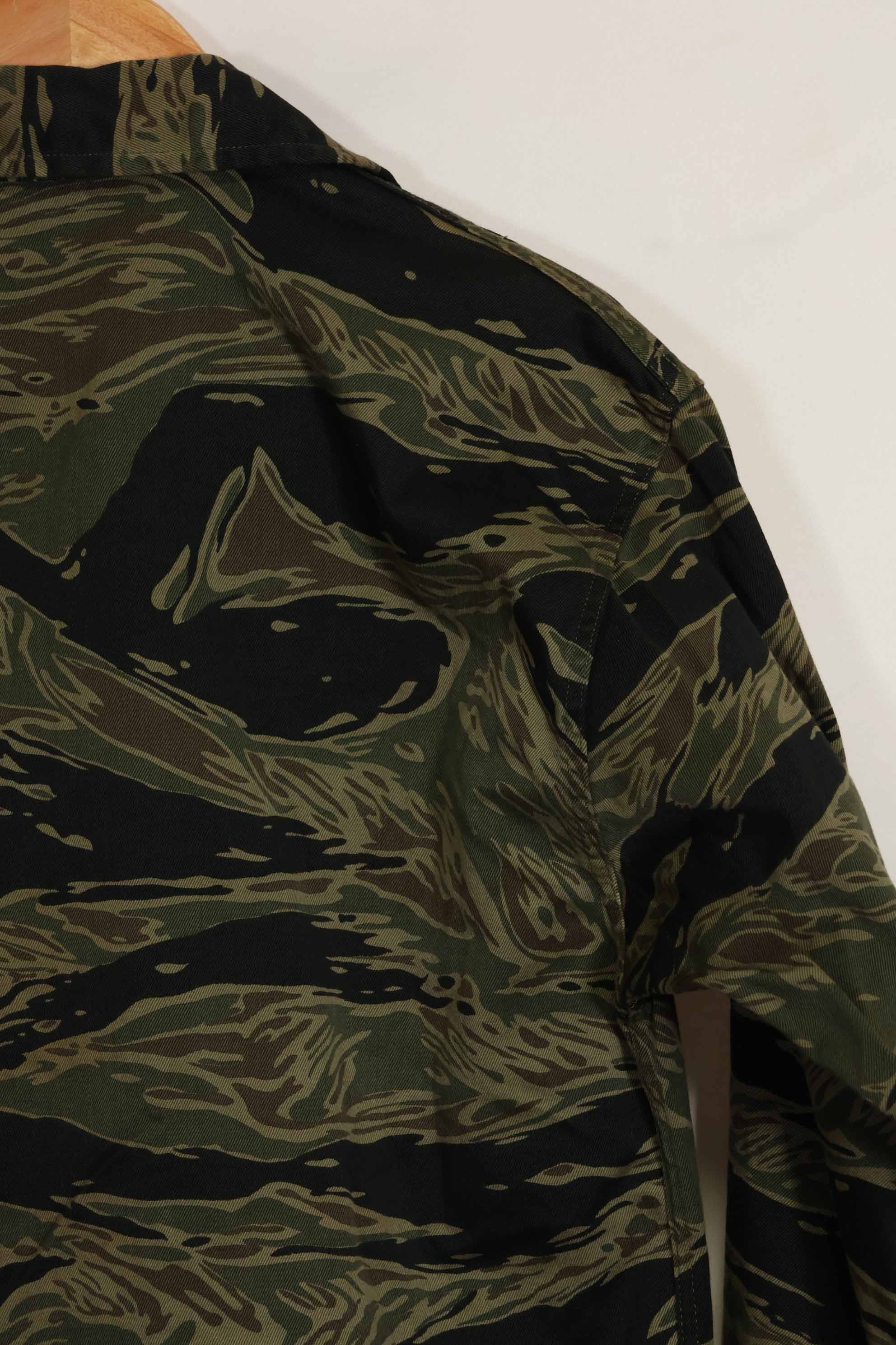 1960年代　シルバータイガー　タイガーストライプシャツ　A-M　状態良い　中古品