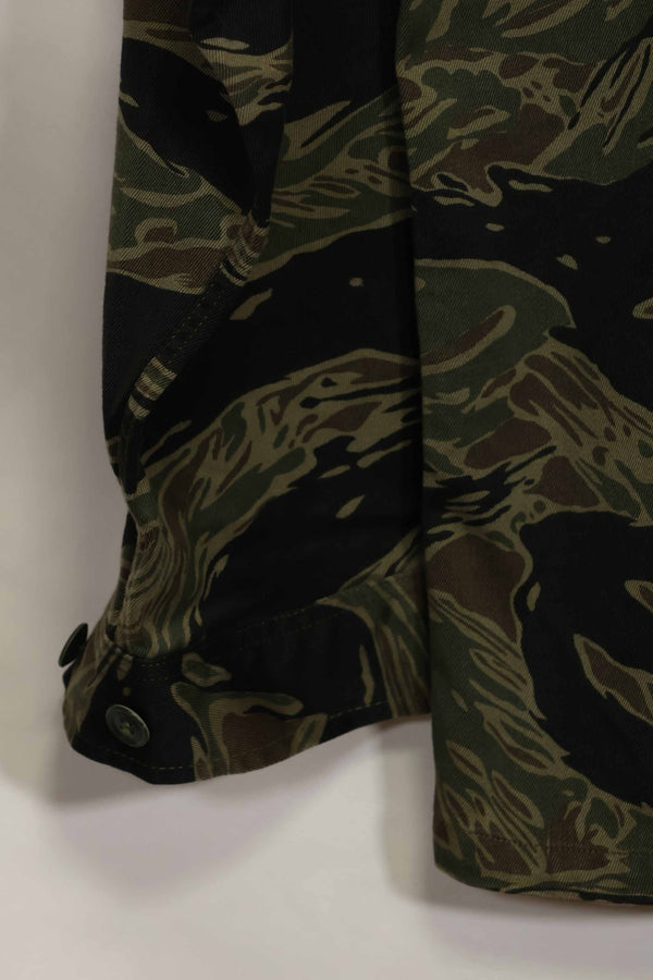 1960年代　シルバータイガー　タイガーストライプシャツ　A-M　状態良い　中古品