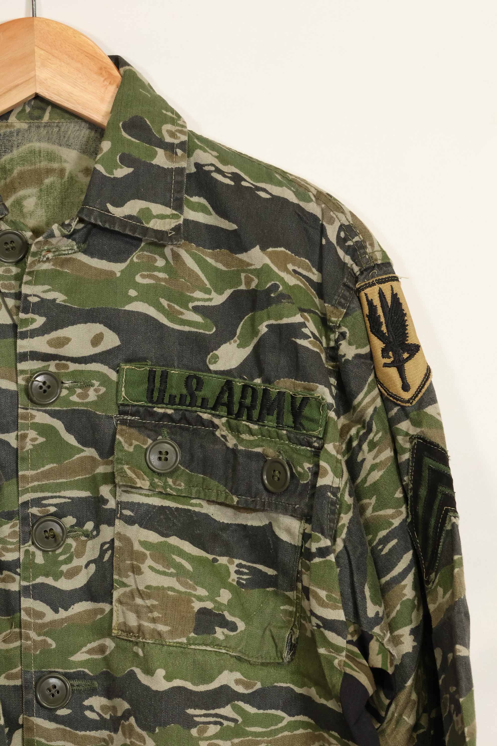 1960年代　タイガーストライプ　シャツ　CIDGパターン　初付けパッチ付き　中古品