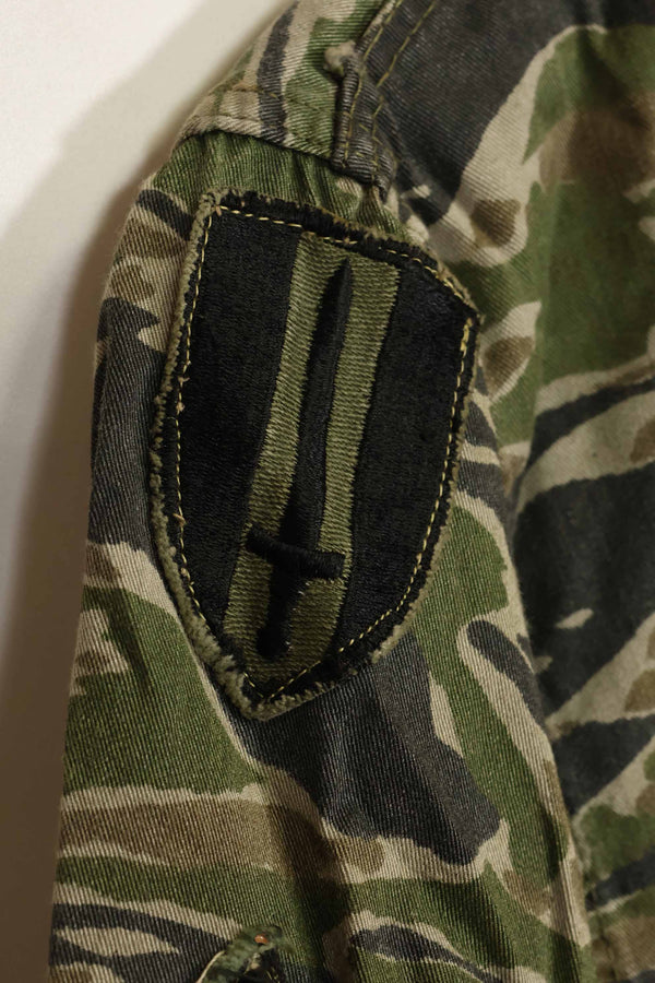 1960年代　タイガーストライプ　シャツ　CIDGパターン　初付けパッチ付き　中古品