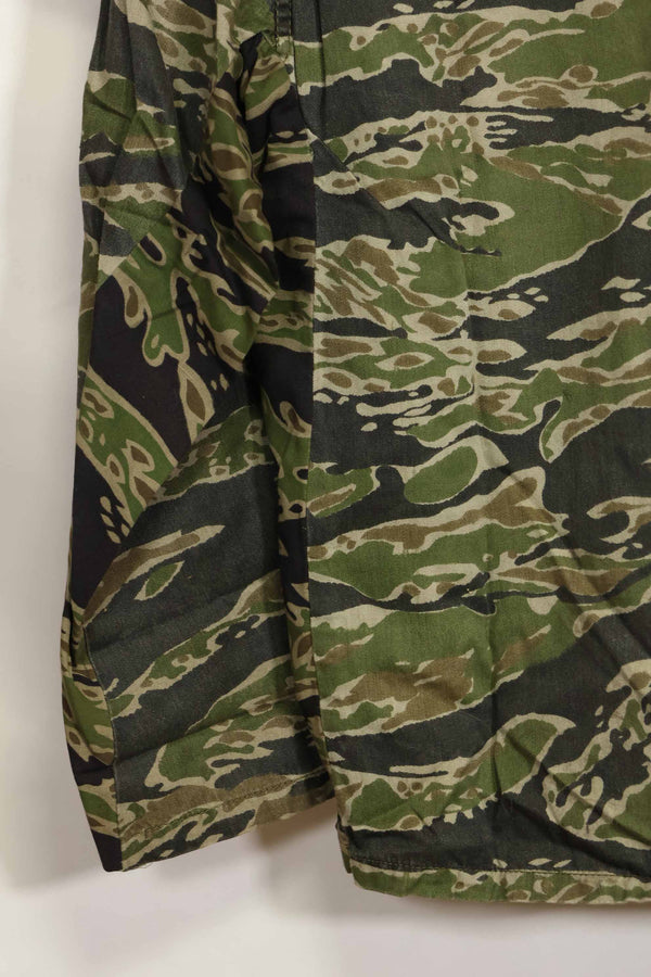 1960年代　タイガーストライプ　シャツ　CIDGパターン　初付けパッチ付き　中古品