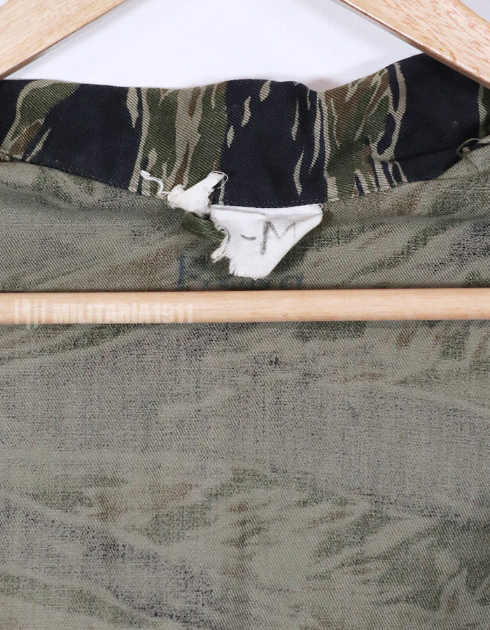 実物　シルバータイガーストライプ　ARVN 直接刺繍入り　Asian カット