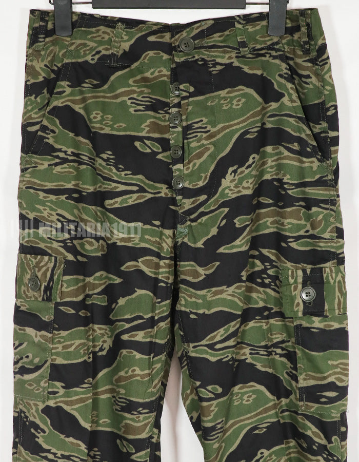 実物　レイトウォーパターン　タイガーストライプ　パンツ　A-M ほぼ未使用品　ライトウェイト