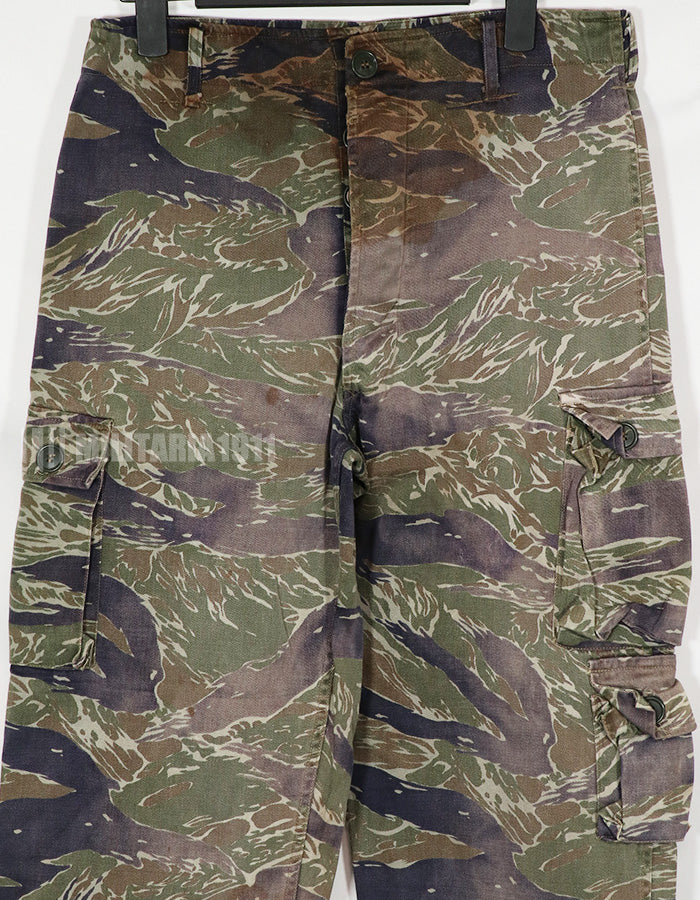 実物　シルバータイガーストライプ　退色強い　Asian Cut 中古品　汚れあり