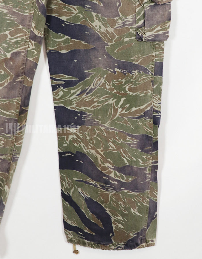 実物　シルバータイガーストライプ　退色強い　Asian Cut 中古品　汚れあり