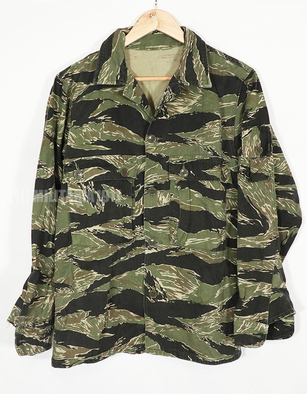 レプリカ　タイガーストライプ　シャツ　中古品　パターンエラーあり