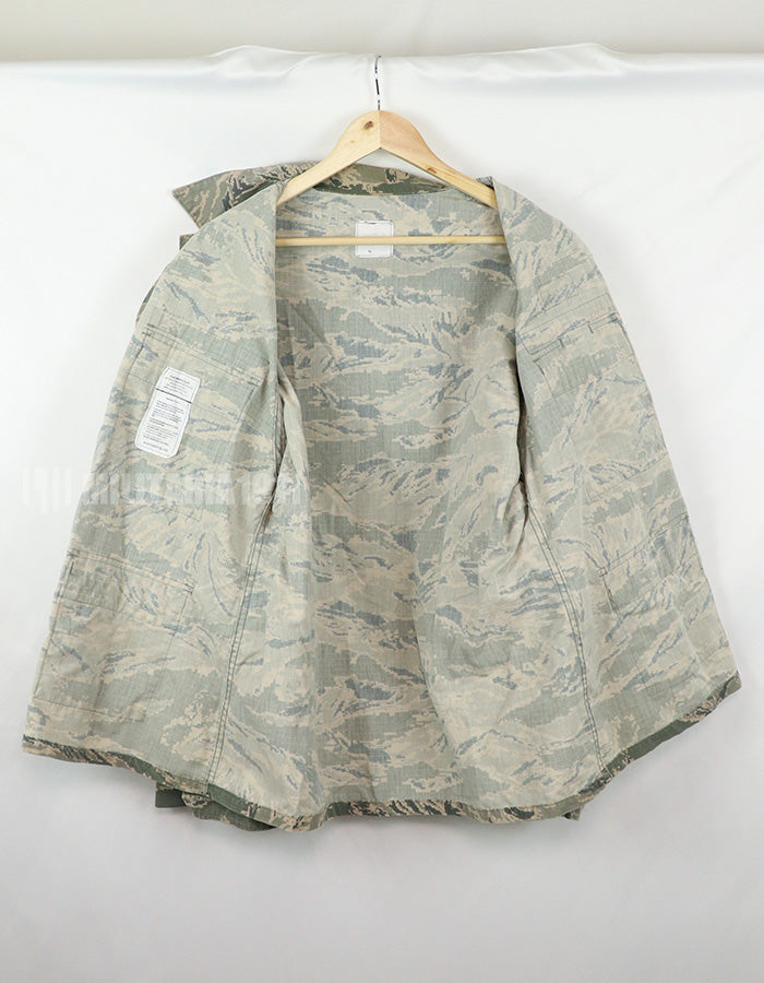 実物　アメリカ空軍　ACP ABU ジャケット　パッチ付き A