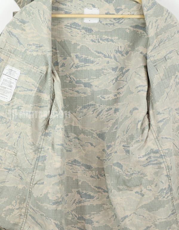 実物　アメリカ空軍　ACP ABU ジャケット　パッチ付き A