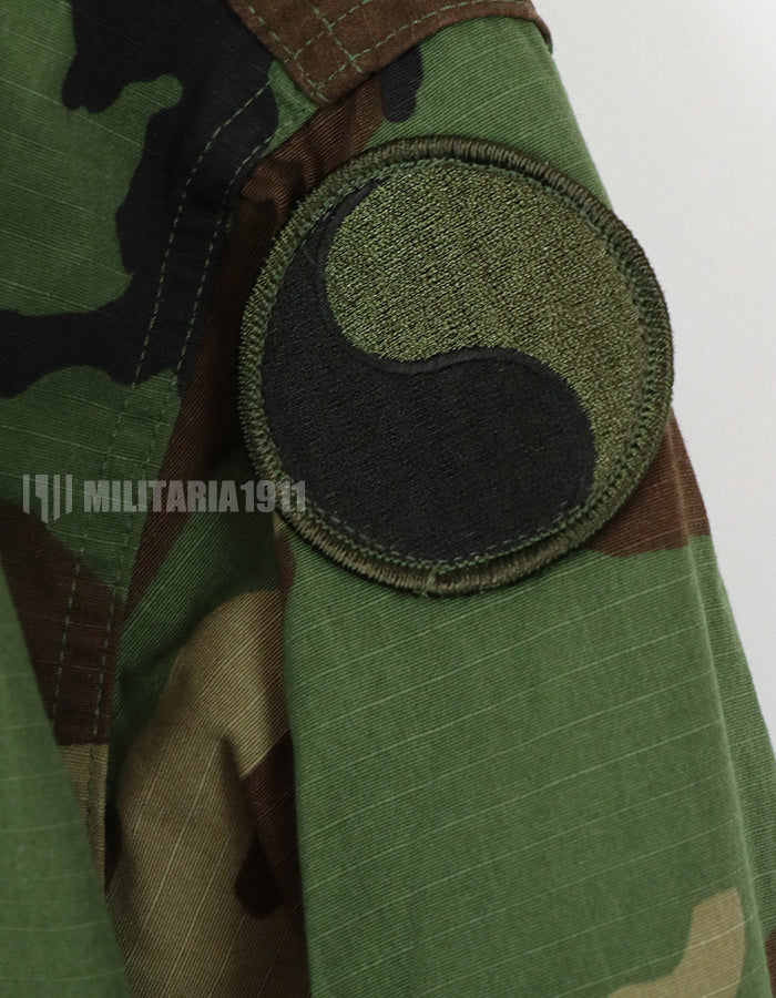 実物　アメリカ陸軍　US Army 29th Infantry Division　ウッドランド迷彩　ジャケット　1999年製