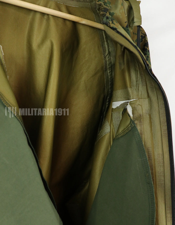 実物　アメリカ海兵隊　MARPAT 迷彩パターン　ゴアテックスパーカー　中古品