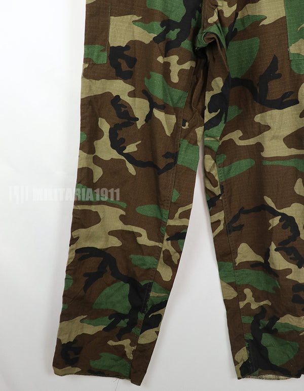 米軍サープラス　女性戦闘服　ウッドランド迷彩　マタニティーパンツ　80年代ロット