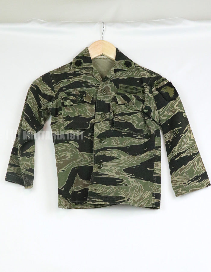 実物　シルバータイガー　子供用スーバニア　ベトナムローカルメイド品　退役兵からの放出品